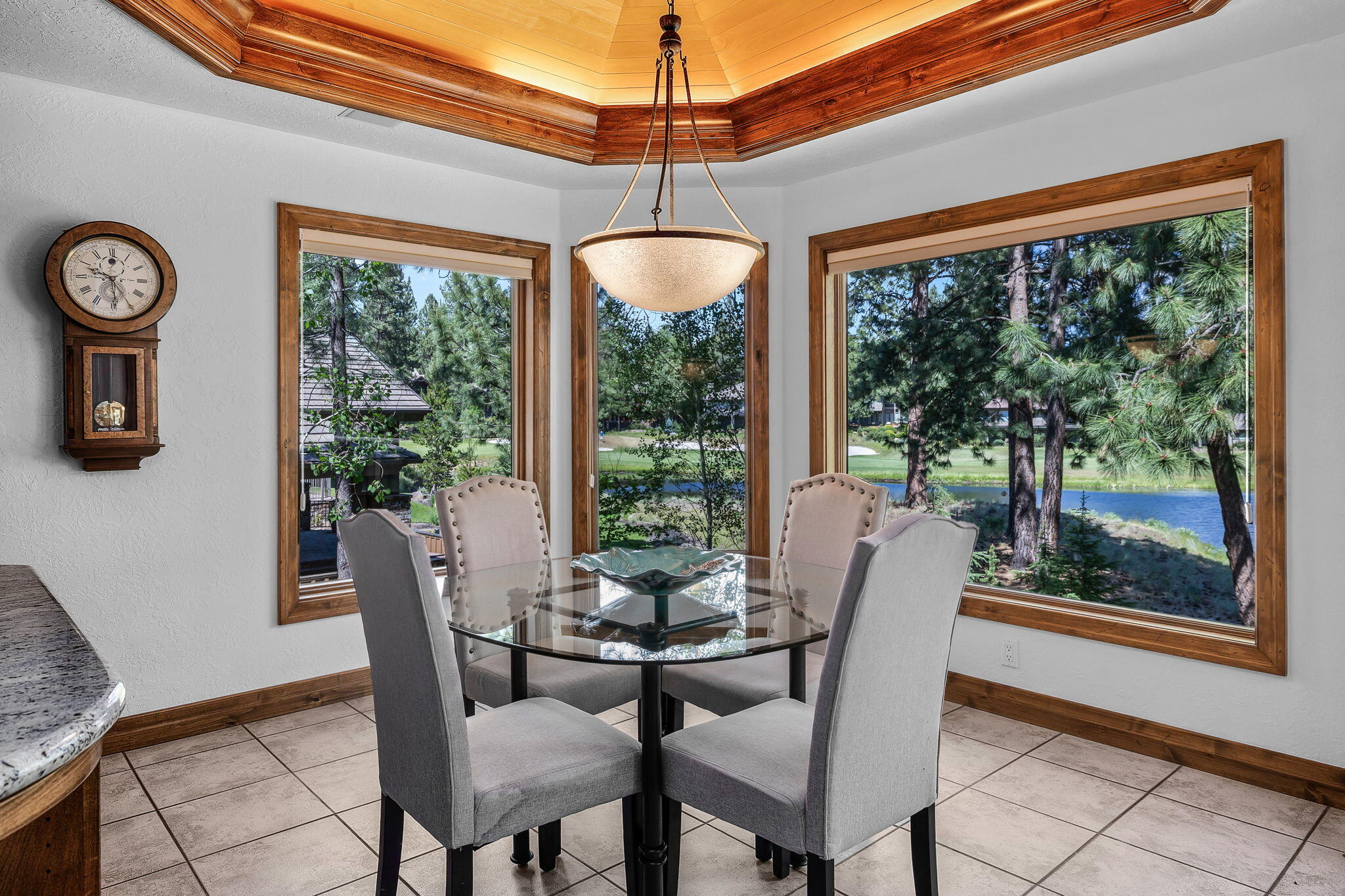 Broken Top - Residential