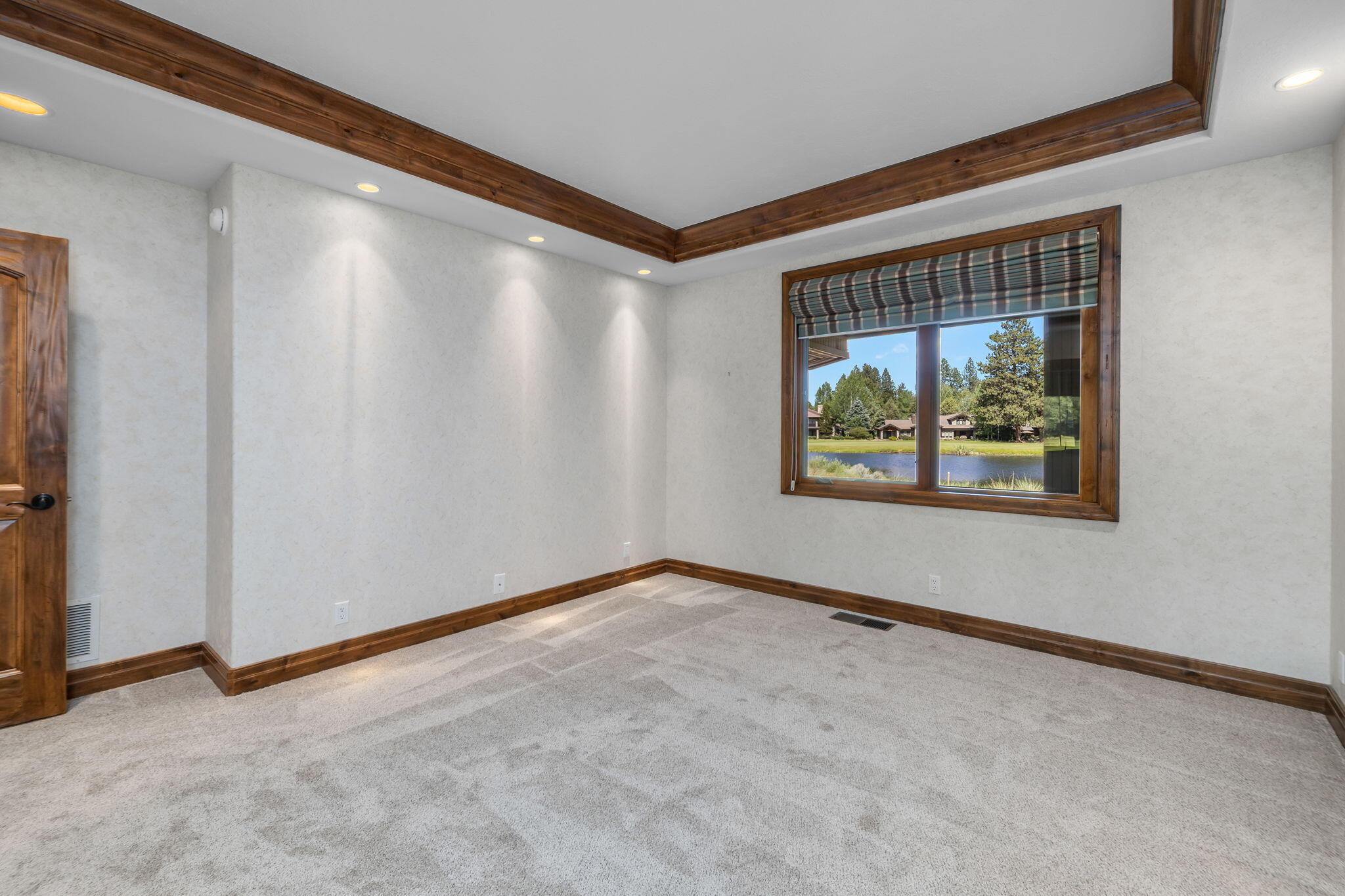 Broken Top - Residential