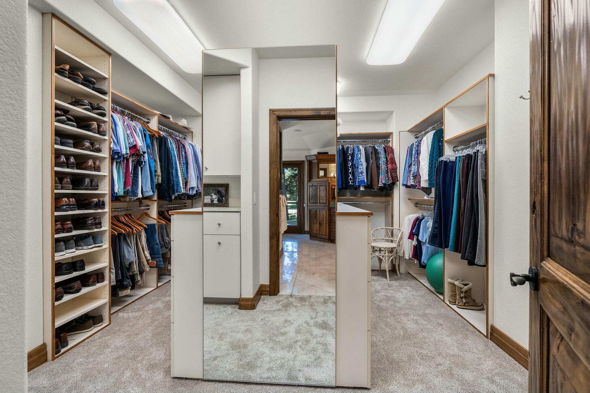 Broken Top - Residential