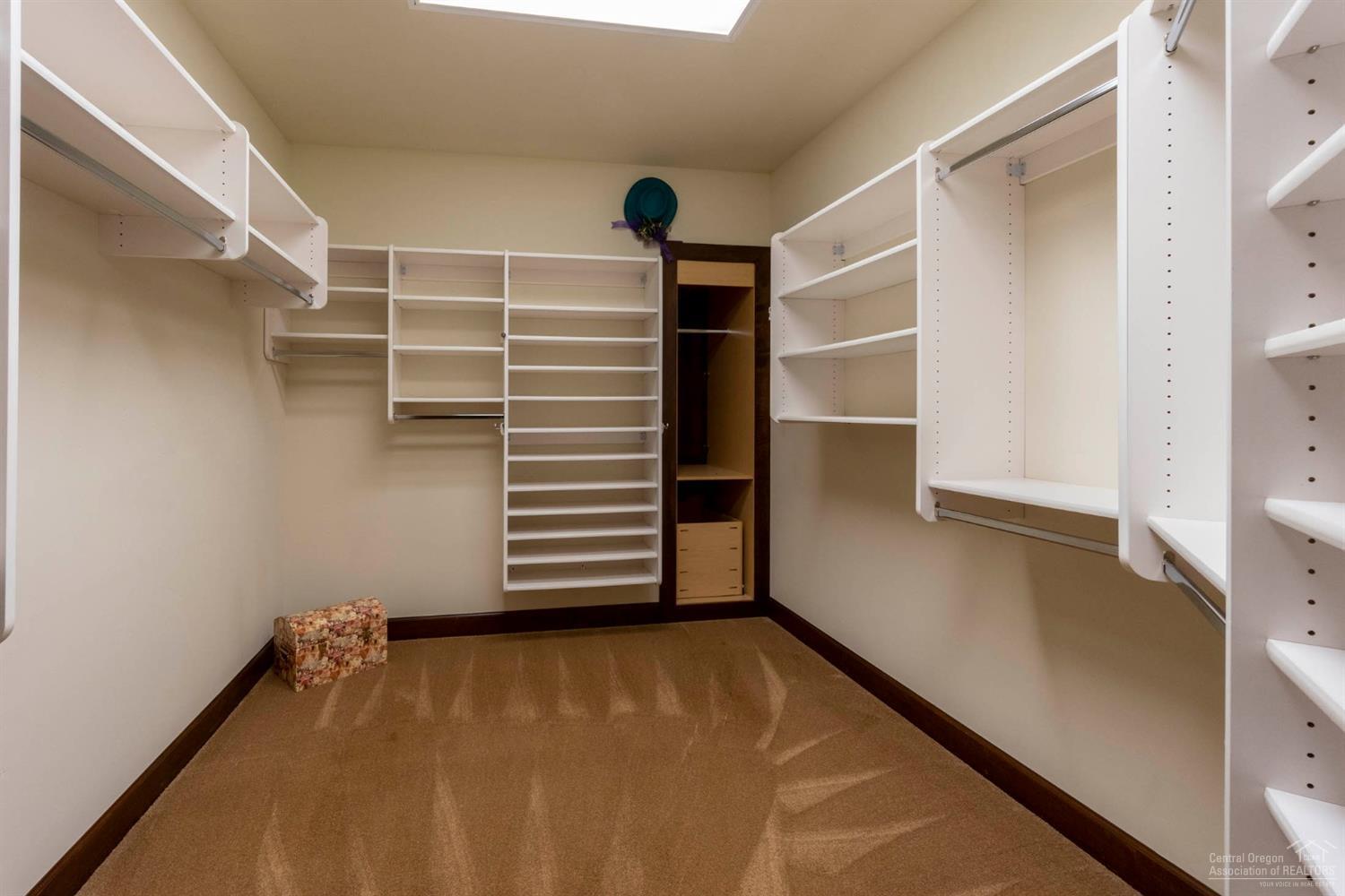 Broken Top - Residential