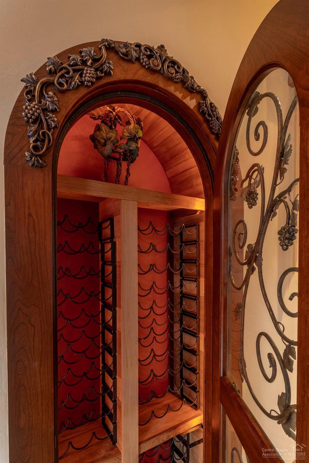 Broken Top - Residential