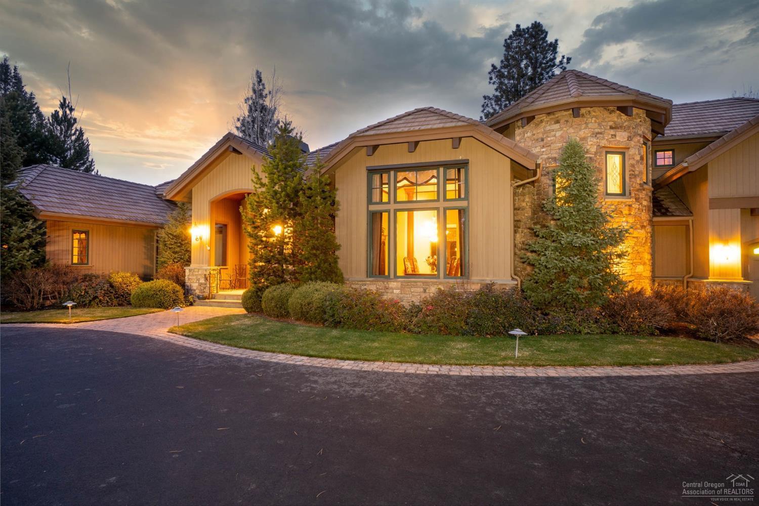 Broken Top - Residential