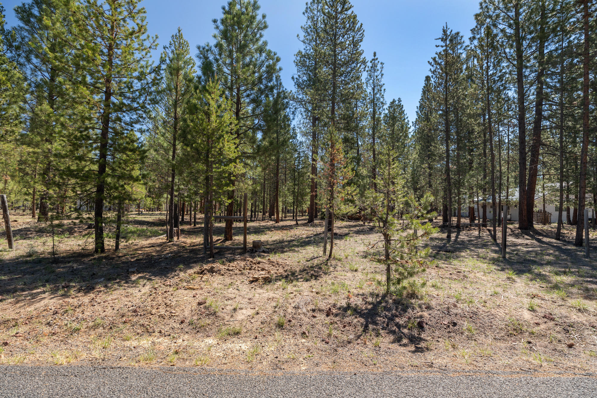 Wagon Trail Acreages - Land