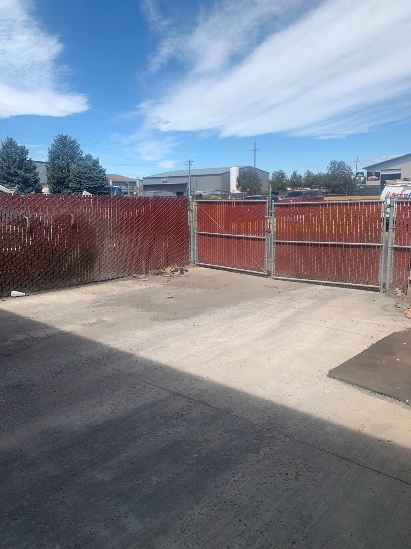 Pioneer Business Prk - Commercial Lease