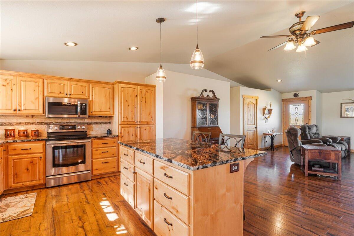 Tetherow Crossing - Residential