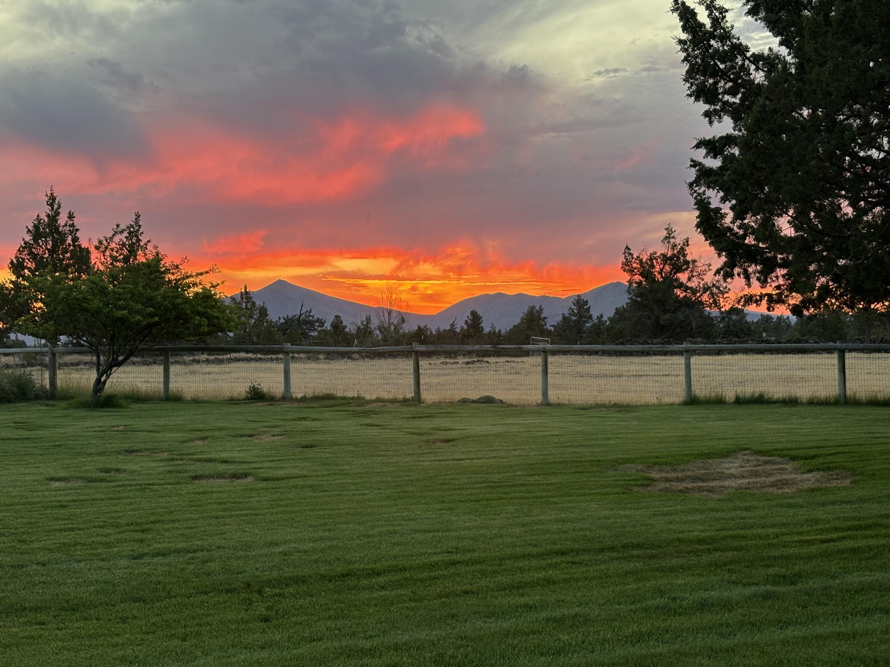 Tetherow Crossing - Residential