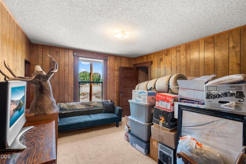 Tiny photo for 1083 Rossanley Drive, Medford, OR 97501 (MLS # 220226566)