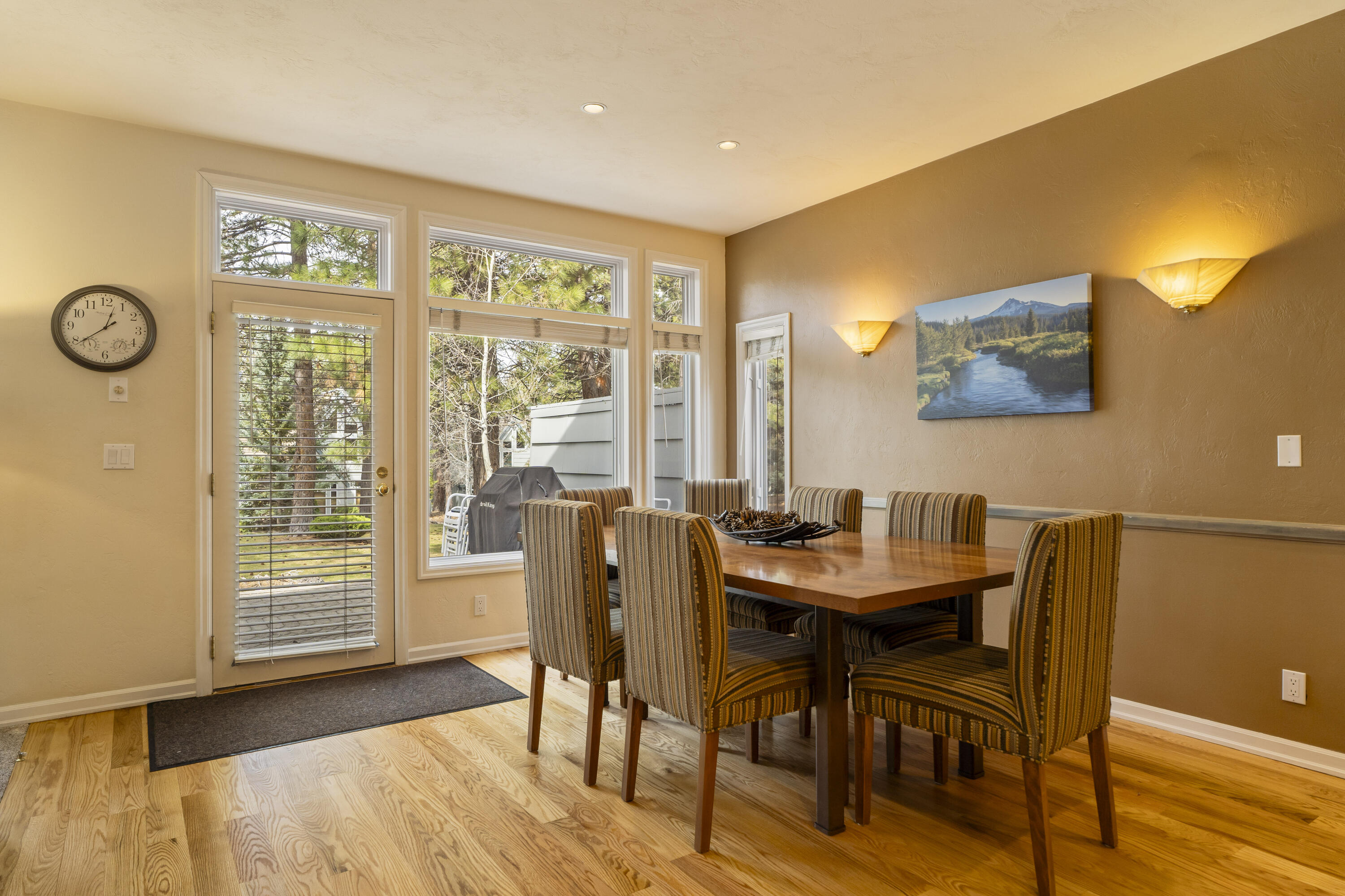 StoneTH - Residential