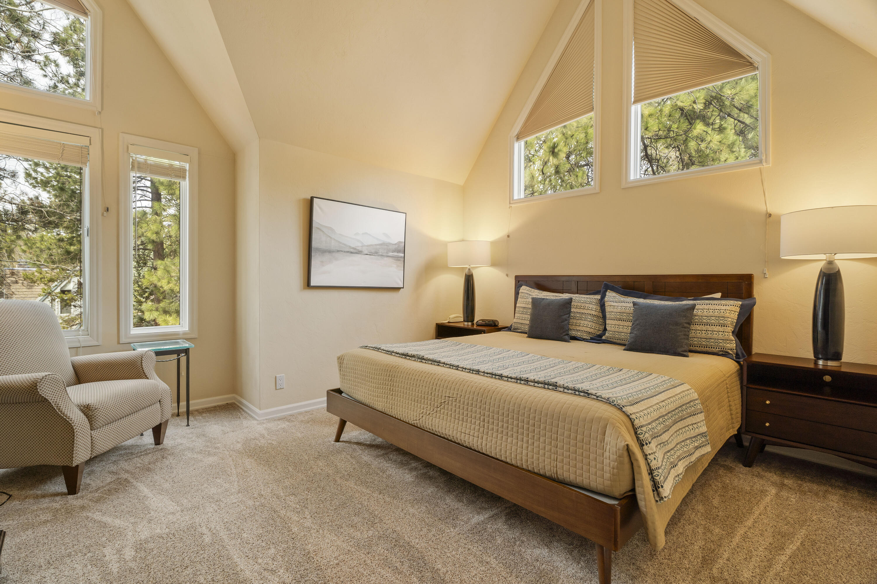 StoneTH - Residential