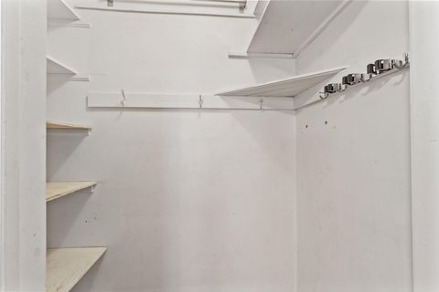 Tiny photo for 325 NE B Street, Grants Pass, OR 97526 (MLS # 220212669)