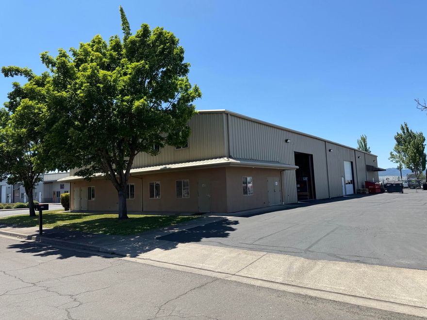 High quality fully sprinkled industrial building available for lease located just North of the Rogue Valley Airport on a corner lot. The building is approximately 10,500SF and includes clear span warehouse space, offices, quality mezzanine, 3 grade level roll-up doors, and fenced yard space. Landlord is the current occupant and can deliver the building within 30 days.