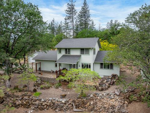 200 Rene Drive Shady Cove OR 97539