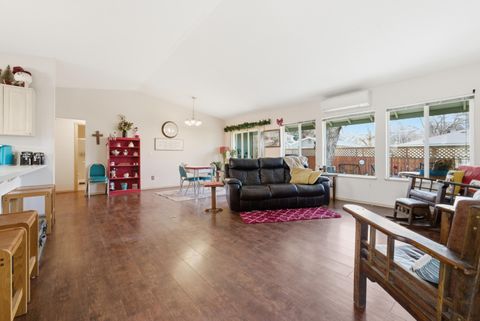 Tiny photo for 306 SE 8th Street, Madras, OR 97741 (MLS # 220217248)