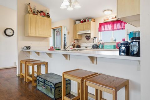 Tiny photo for 306 SE 8th Street, Madras, OR 97741 (MLS # 220217248)