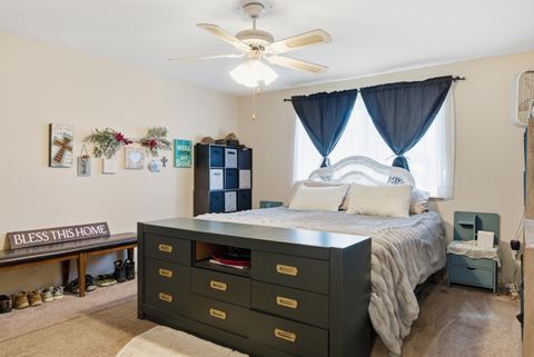 Tiny photo for 306 SE 8th Street, Madras, OR 97741 (MLS # 220217248)