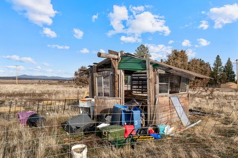 Tiny photo for 23326 Forbes Road, Sprague River, OR 97639 (MLS # 220214334)