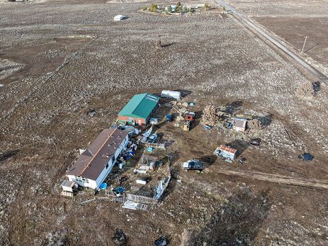 Photo of 23326 Forbes Road, Sprague River, OR 97639 (MLS # 220214334)