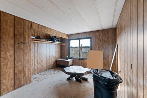 Tiny photo for 23326 Forbes Road, Sprague River, OR 97639 (MLS # 220214334)