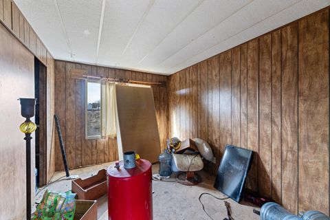 Tiny photo for 23326 Forbes Road, Sprague River, OR 97639 (MLS # 220214334)