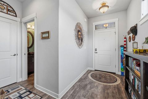 Tiny photo for 1062 NE Steins Pillar Drive, Prineville, OR 97754 (MLS # 220216977)