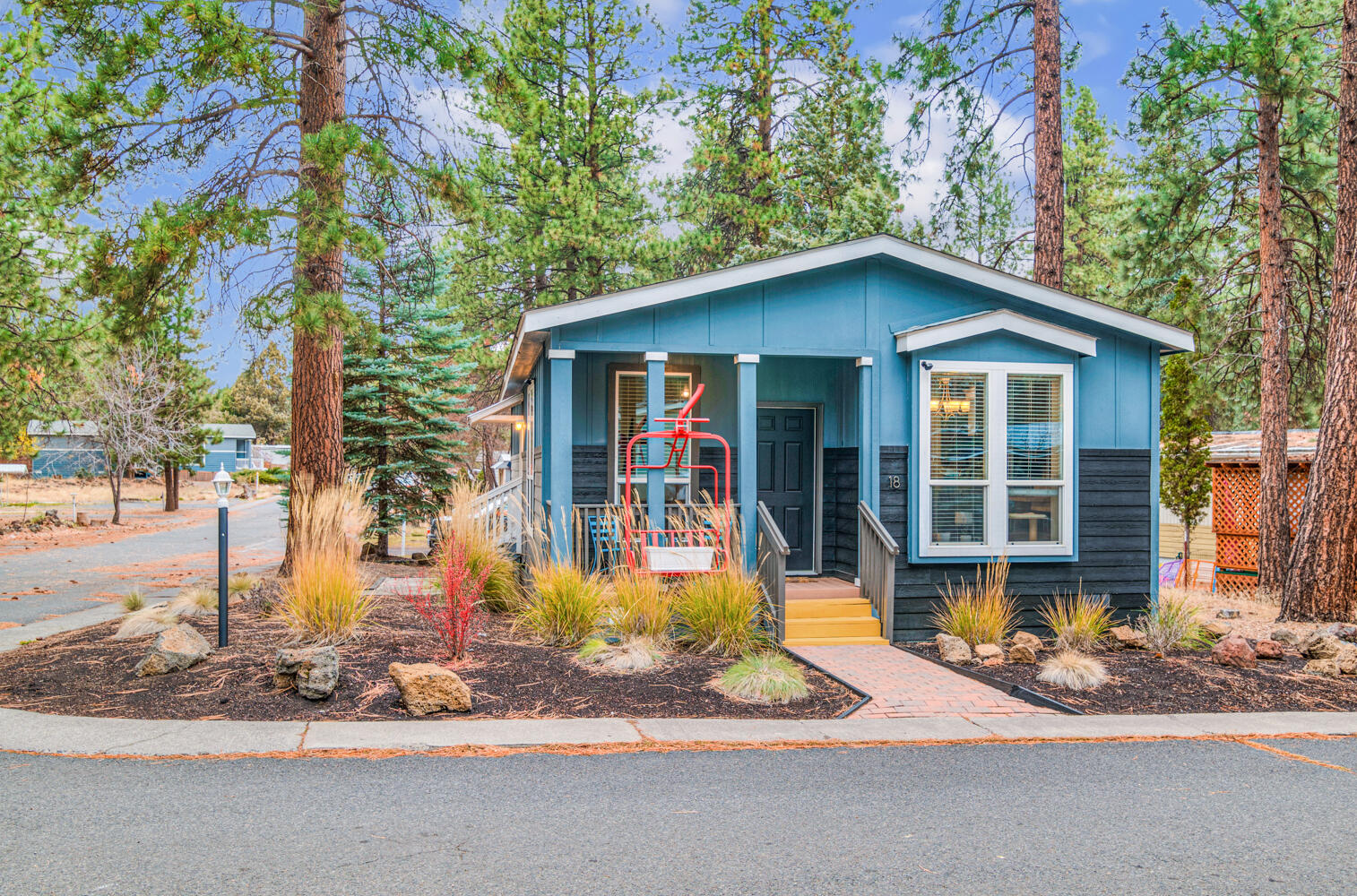 61040 S Queens Drive 18