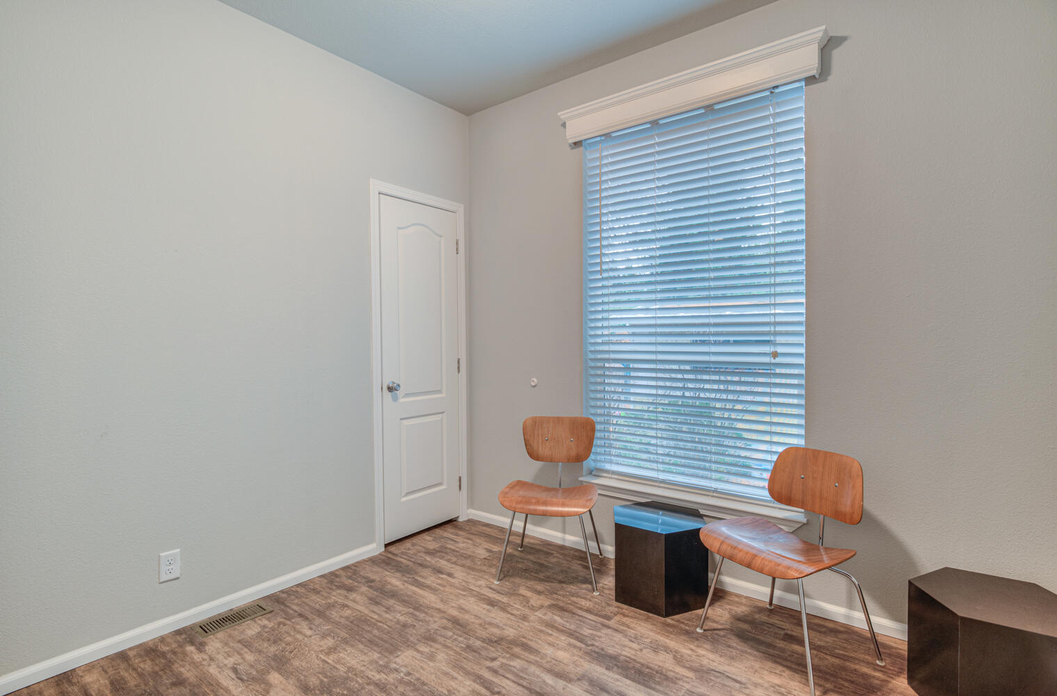 Romaine Village - Residential