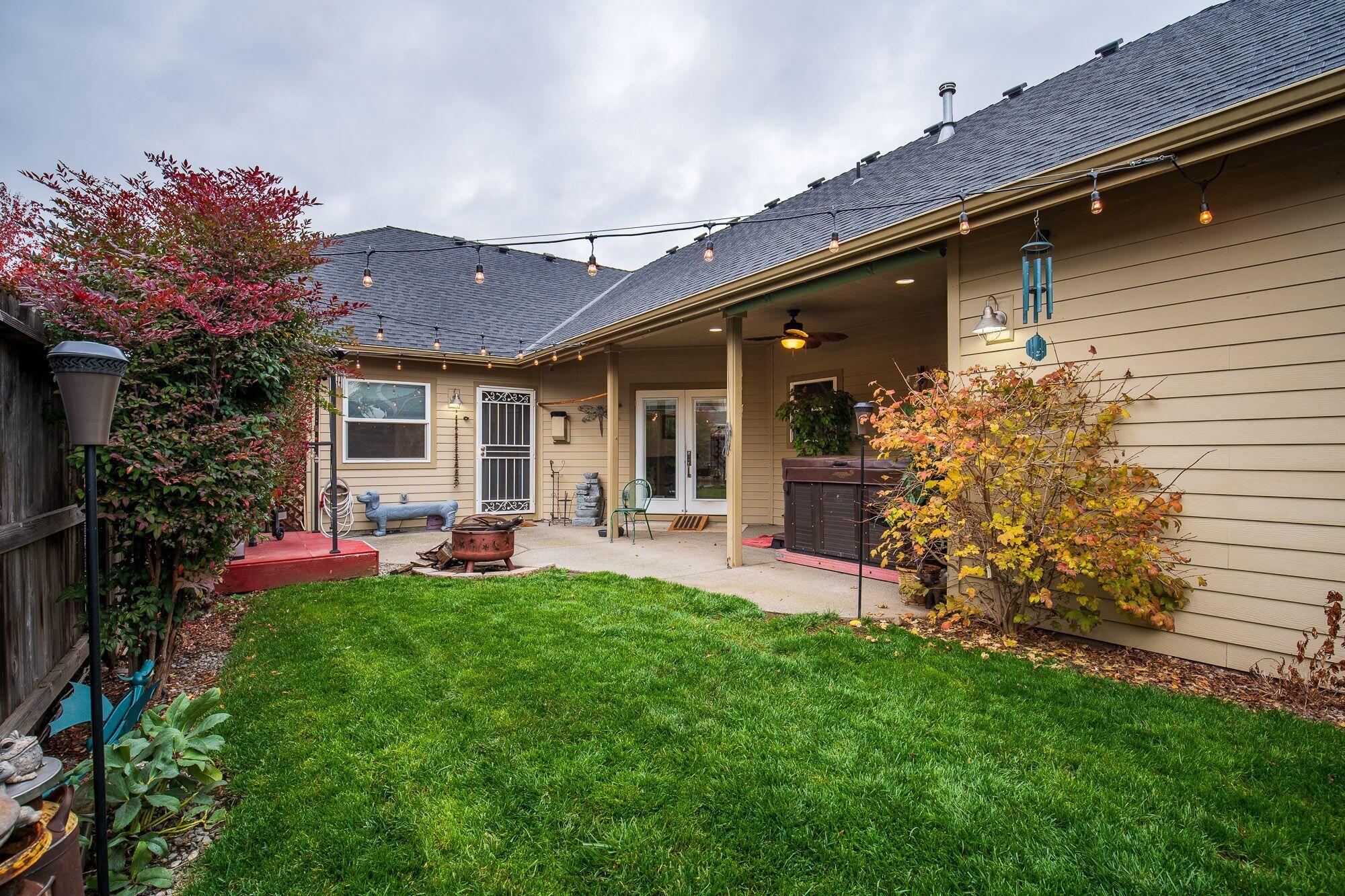 Lynne Anne Estate - Residential
