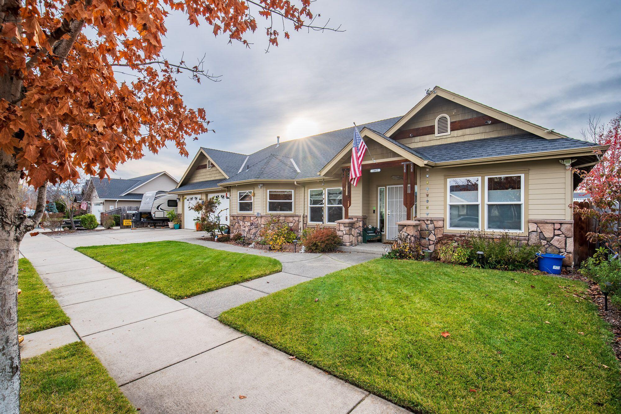 Lynne Anne Estate - Residential