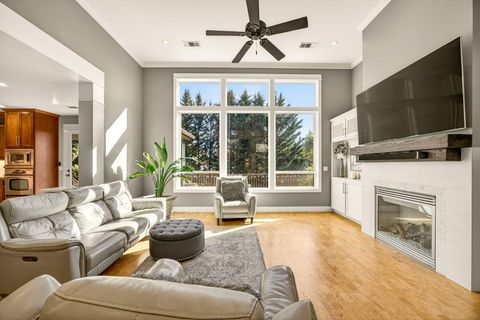 Tiny photo for 3874 Cherry Lane, Medford, OR 97504 (MLS # 220217422)