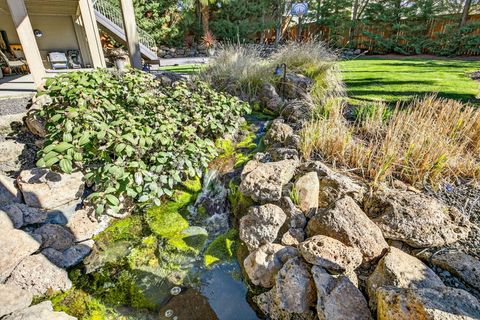 Tiny photo for 3874 Cherry Lane, Medford, OR 97504 (MLS # 220217422)