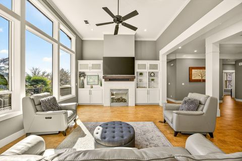 Tiny photo for 3874 Cherry Lane, Medford, OR 97504 (MLS # 220217422)