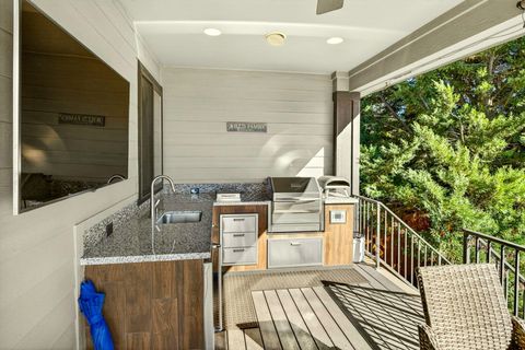 Tiny photo for 3874 Cherry Lane, Medford, OR 97504 (MLS # 220217422)