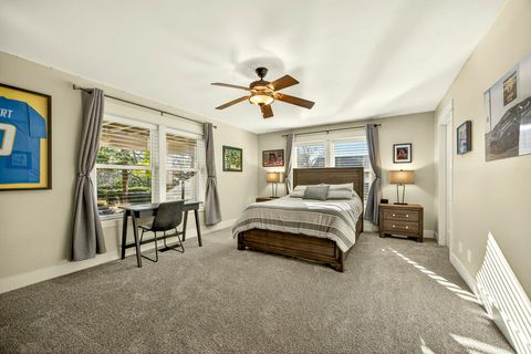 Tiny photo for 3874 Cherry Lane, Medford, OR 97504 (MLS # 220217422)