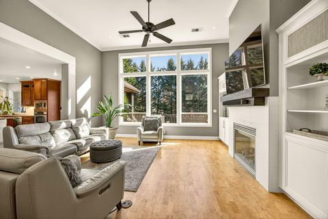 Tiny photo for 3874 Cherry Lane, Medford, OR 97504 (MLS # 220217422)