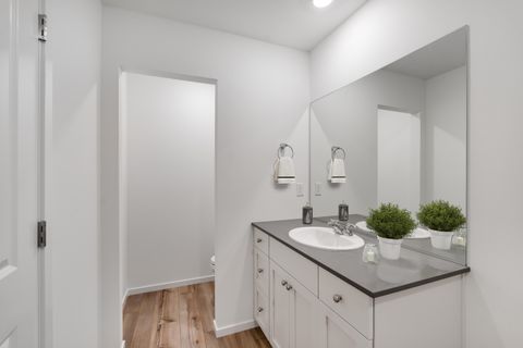 Tiny photo for 51789 Jubilee Pine Dr Pne, La Pine, OR 97739 (MLS # 220209772)