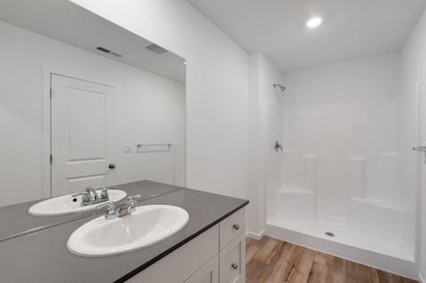 Tiny photo for 51789 Jubilee Pine Dr Pne, La Pine, OR 97739 (MLS # 220209772)