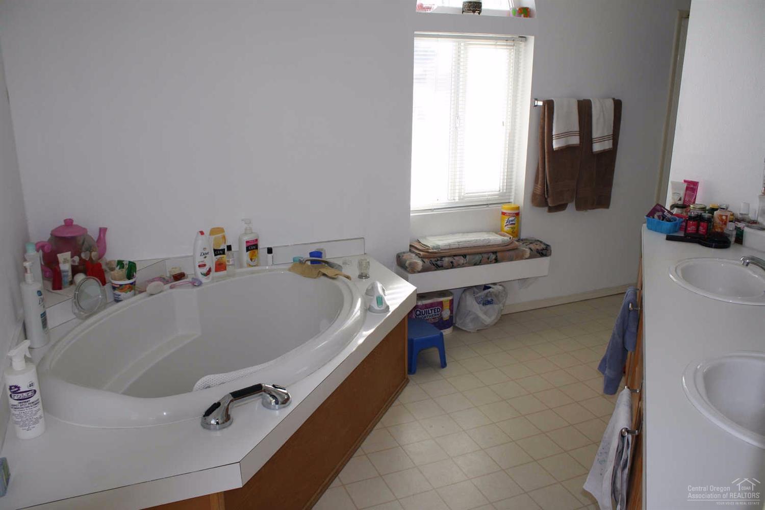 Tall Pines - Residential