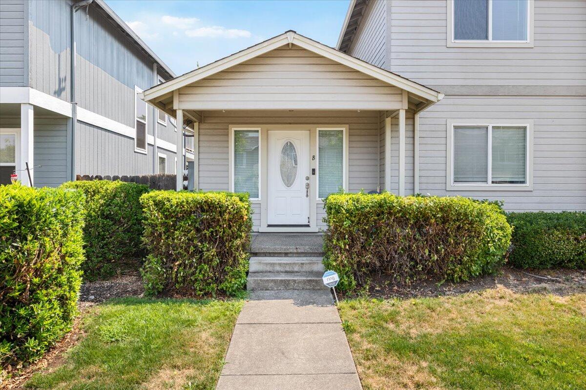 Mountain Gate Village - Residential