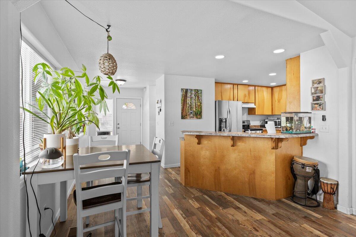 Mountain Gate Village - Residential