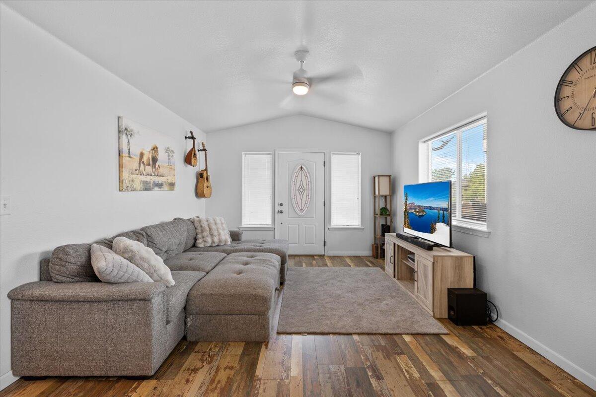 Mountain Gate Village - Residential