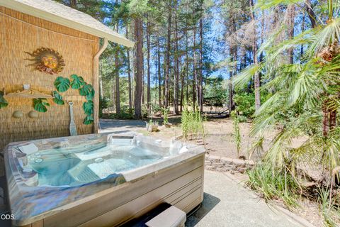 Tiny photo for 188 Verde Lane, Merlin, OR 97532 (MLS # 220225393)