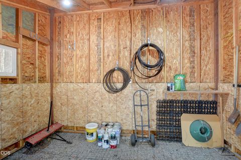 Tiny photo for 188 Verde Lane, Merlin, OR 97532 (MLS # 220225393)