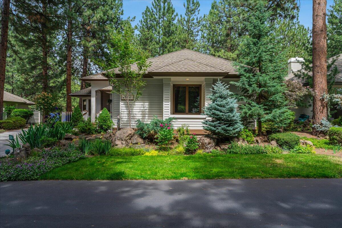 60841 Willow Creek Loop