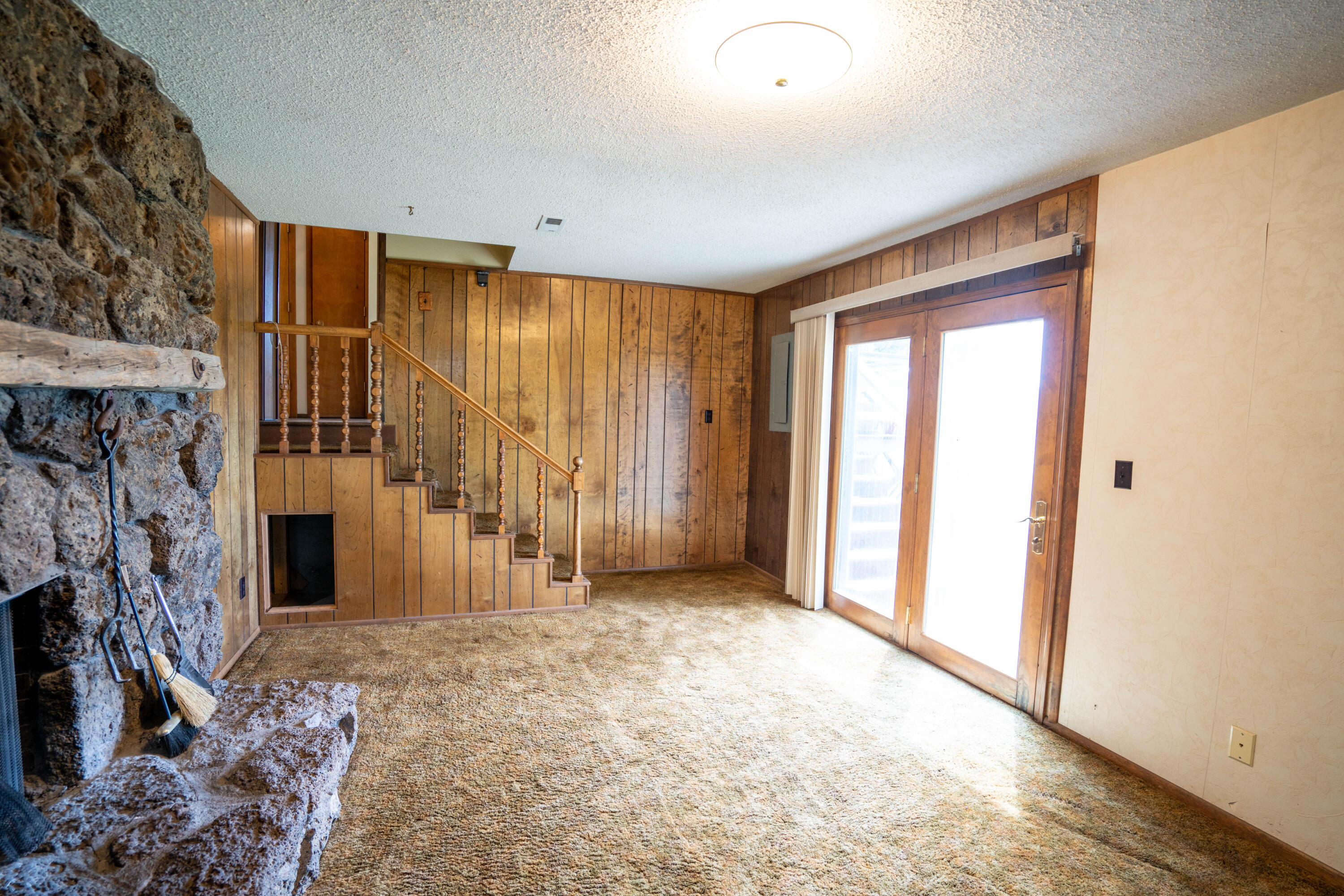 Howells River Rim - Residential