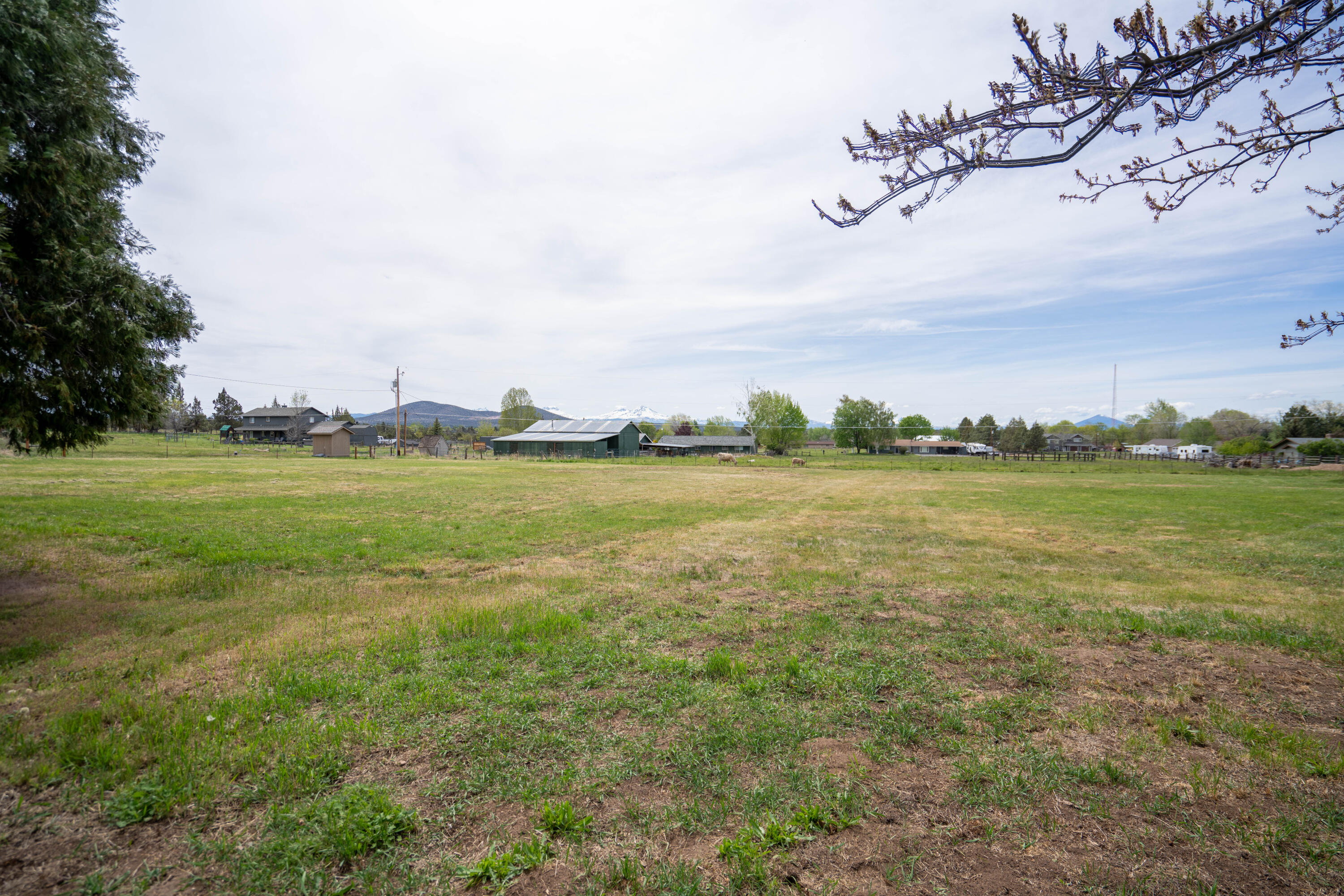 Howells River Rim - Residential