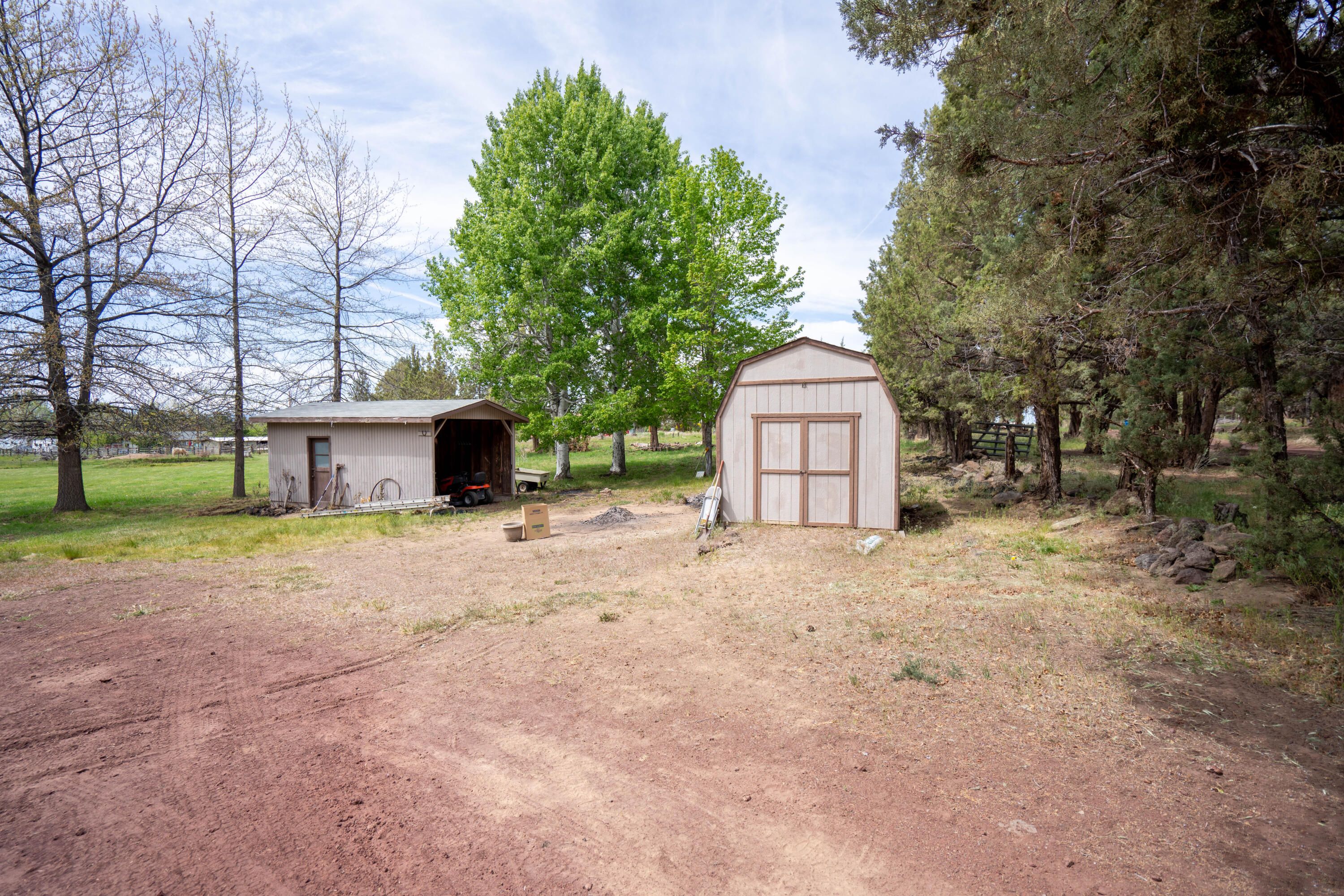 Howells River Rim - Residential