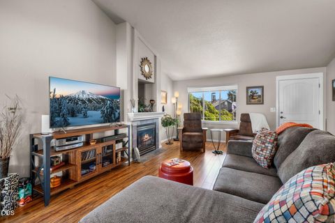 Tiny photo for 3633 SW 29th Street, Redmond, OR 97756 (MLS # 220224598)