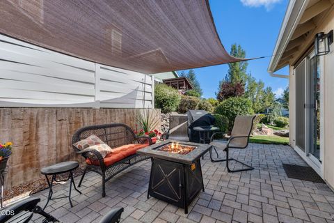 Tiny photo for 3633 SW 29th Street, Redmond, OR 97756 (MLS # 220224598)