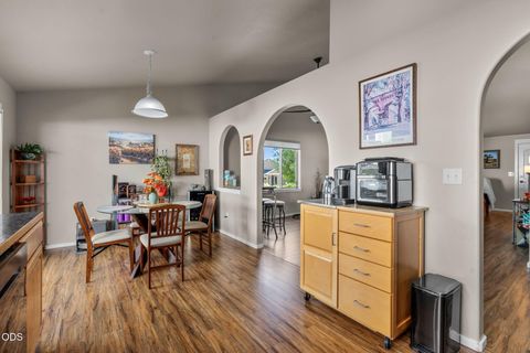 Tiny photo for 3633 SW 29th Street, Redmond, OR 97756 (MLS # 220224598)