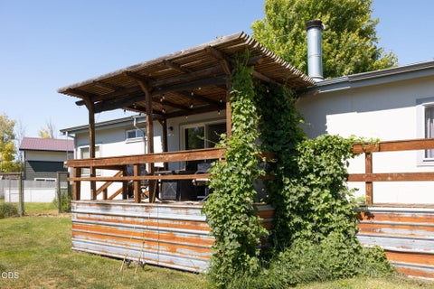 Tiny photo for 721 S Main Street, Prineville, OR 97754 (MLS # 220226629)